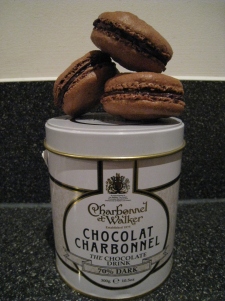 Chocolate macarons